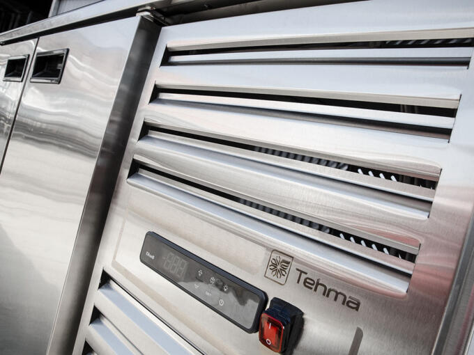 tehma-3-door-1